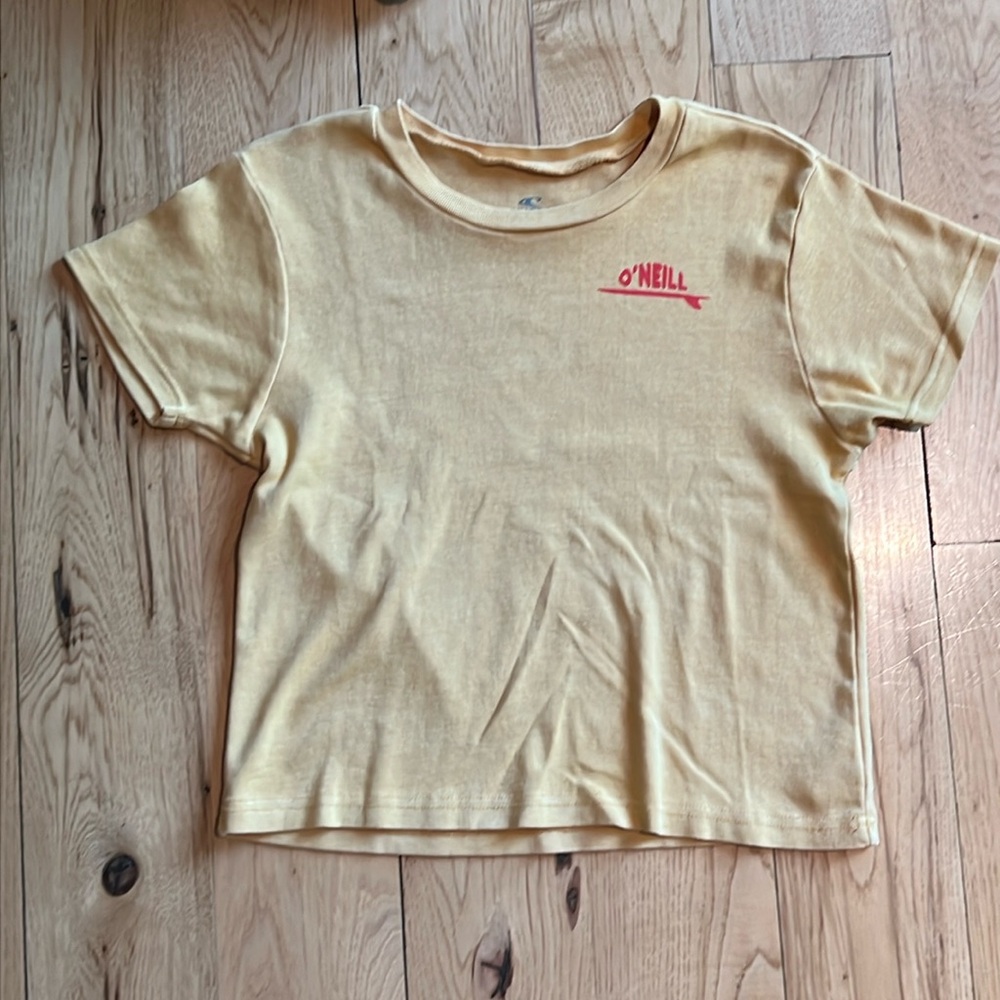 O’Neil women’s cropped tea and size medium.NWOT